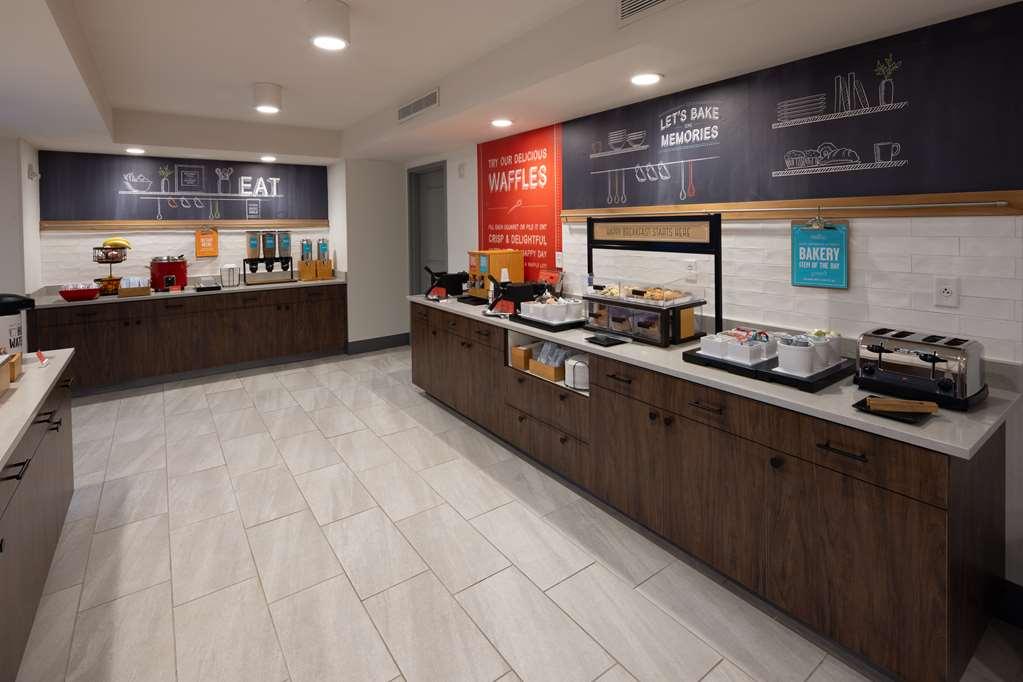 Hampton Inn Asheville-Tunnel Road Ресторант снимка