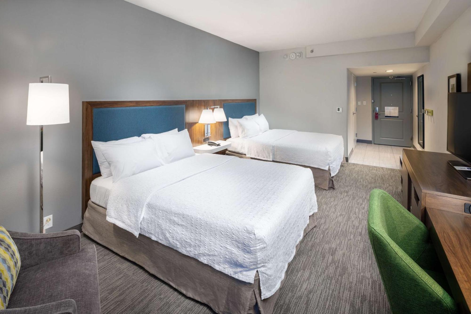 Hampton Inn Asheville-Tunnel Road Екстериор снимка