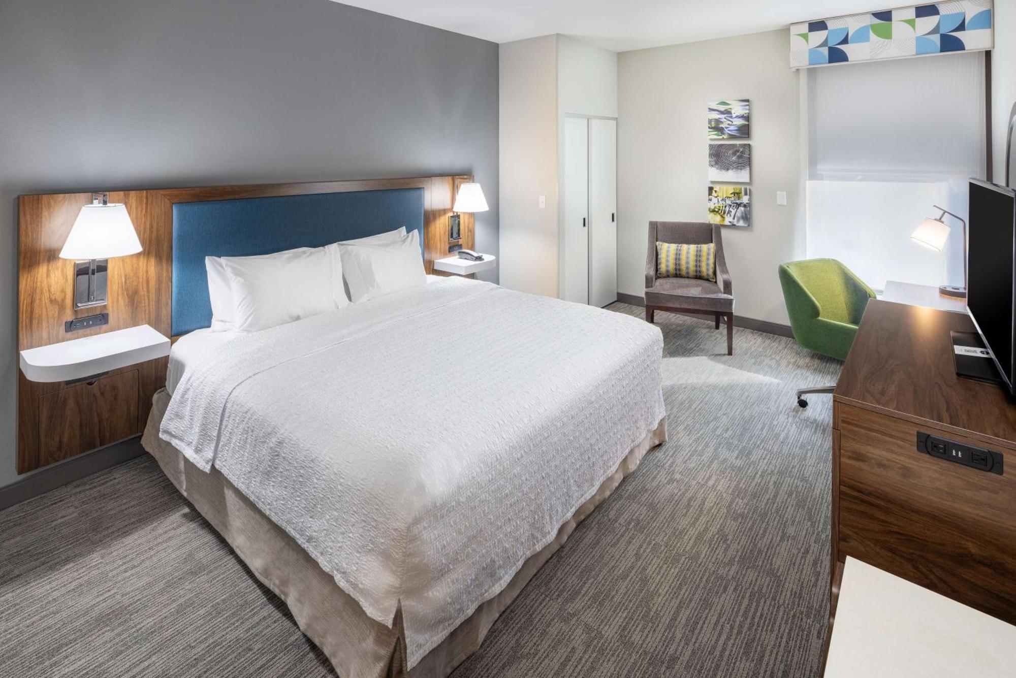 Hampton Inn Asheville-Tunnel Road Екстериор снимка