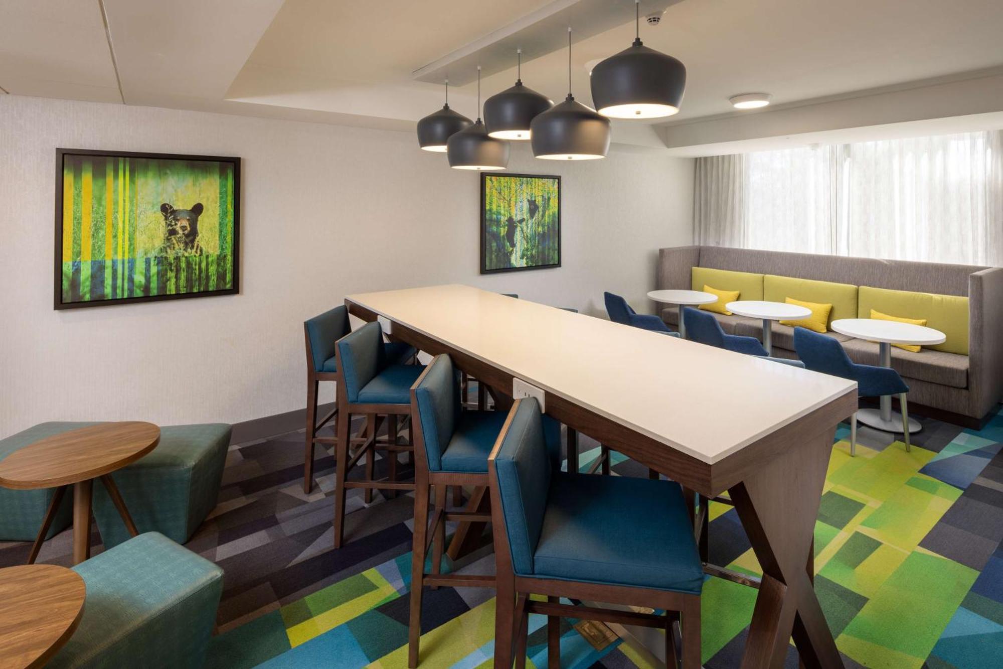 Hampton Inn Asheville-Tunnel Road Екстериор снимка